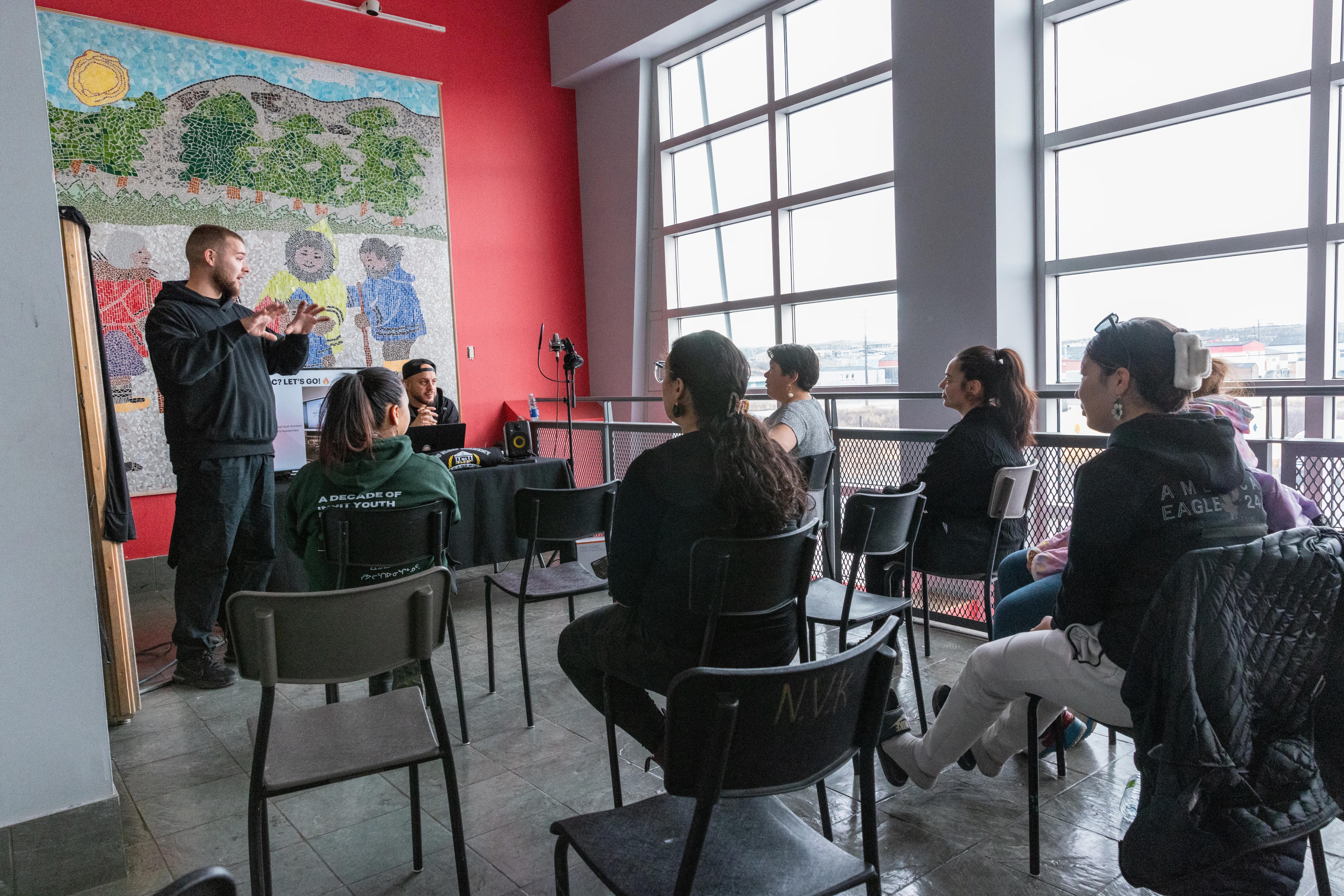 Grande photo d'un atelier de création musicale